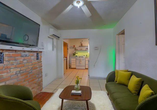 Photo 3 of Sale Pending at 905 Coal Ave Sw, Albuquerque, NM 87102 | MLS# 1106191 | Listing updated on 2026-08-27