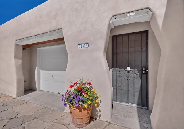 Photo 2 of Sale Pending at 233 16th Street Nw, Albuquerque, NM 87104 | MLS# 1106199 | Listing updated on 2026-08-29