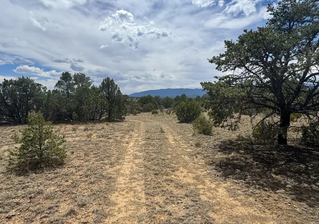 1st image of 8 Straughan Ct, Edgewood, NM 87015 | MLS# 1106232