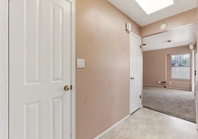 4th image of 1378 Golden Eye Loop Ne, Rio Rancho, NM 87144 | MLS# 1106255