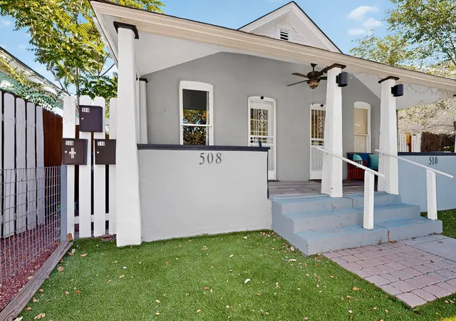 2nd image of 508 Walter St Se, Albuquerque, NM 87102 | MLS# 1106259