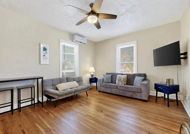 image of 520 Iron Ave Se, Albuquerque, NM 87102 | MLS# 1106262