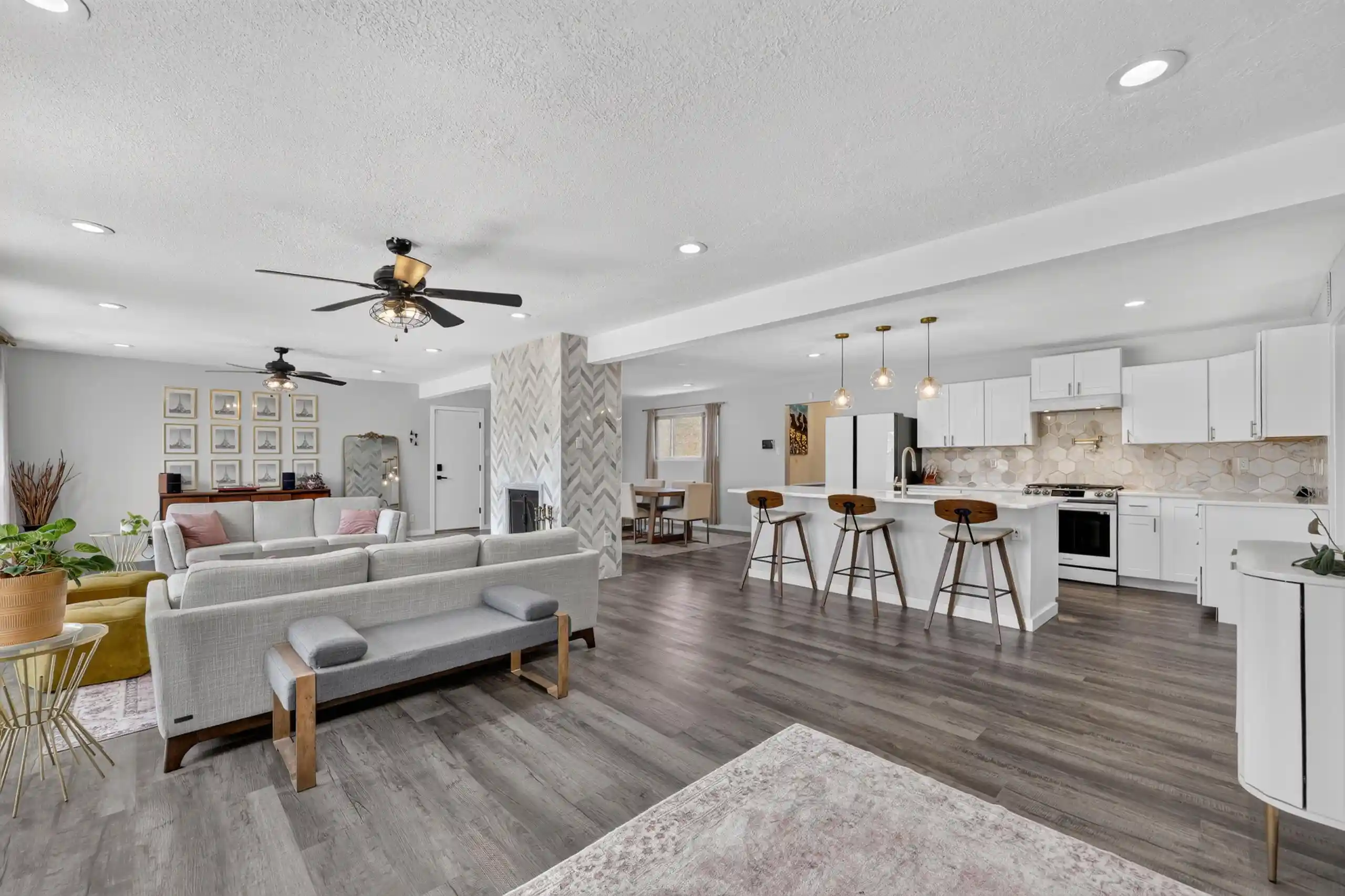 Photo 1 of Sale Pending at 5817 Western Trl Nw, Albuquerque, NM 87120 | MLS# 1106267 | Listing updated on 2026-10-21