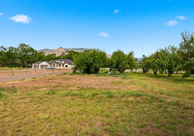 15th image of 21 E Alary Ln, Corrales, NM 87048 | MLS# 1106276
