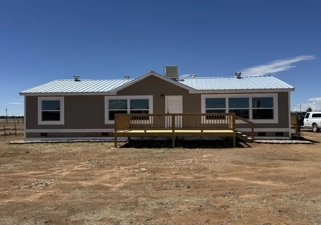 Photo 2 of Sale Pending at 27 Manzano St, Moriarty, NM 87035 | MLS# 1106288 | Listing updated on 2026-08-19