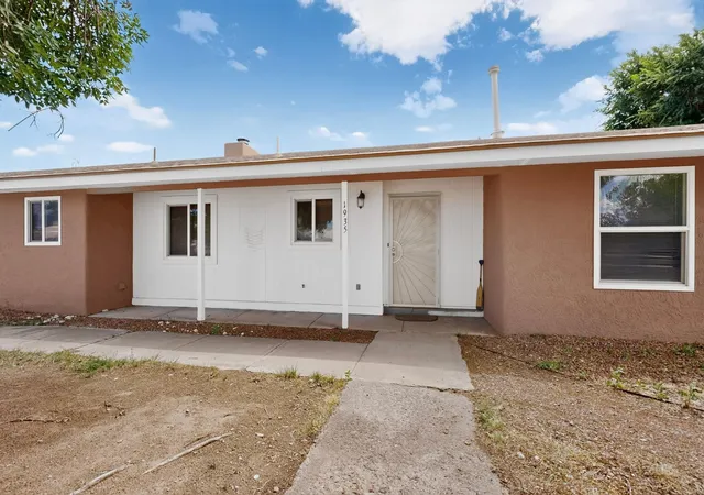Photo 4 of Sale Pending at 1935 El Dorado Loop, Bosque Farms, NM 87068 | MLS# 1106292 | Listing updated on 2026-08-21