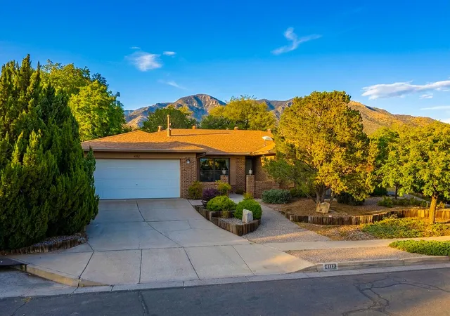 2nd image of 4112 Blue Ridge Pl Ne, Albuquerque, NM 87111 | MLS# 1106314