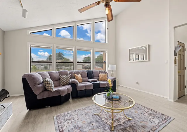 4th image of 2424 Wisconsin St Ne, Albuquerque, NM 87110 | MLS# 1106335