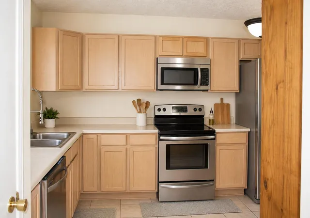 Photo 3 of Sale Pending at 473 Cimarron Meadows Ct Ne, Rio Rancho, NM 87144 | MLS# 1106339 | Listing updated on 2026-08-21
