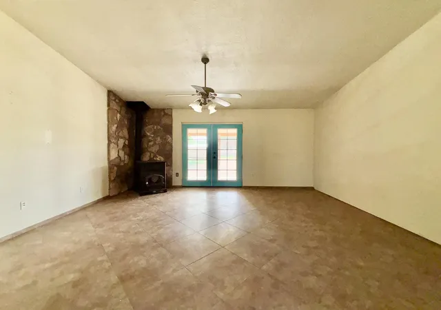 2nd image of 2 Don Juan Dr, Los Lunas, NM 87031 | MLS# 1106350