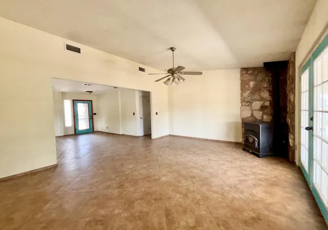 Homes for sale in Los Lunas, NM | 2 Don Juan Dr, Los Lunas, NM 87031 | MLS# 1106350