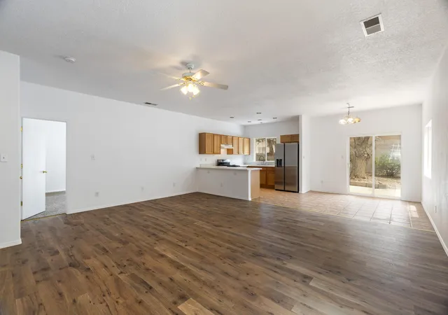 4th image of 7524 Cricket Hill Dr Ne, Albuquerque, NM 87113 | MLS# 1106358