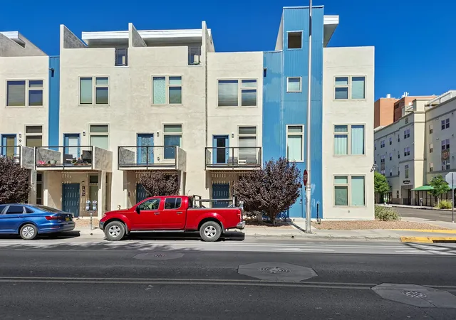 Photo 3 of Townhouse for sale at 304 Titanium St Sw, Albuquerque, NM 87102 | MLS# 1106396 | Listing updated on 2026-10-08