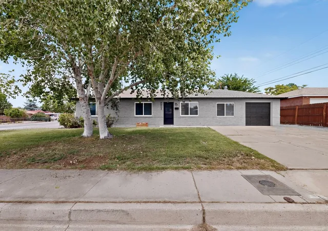 Photo 1 of Single family home for sale at 8803 Los Arboles Ave Ne, Albuquerque, NM 87112 | MLS# 1106398 | Listing updated on 2026-08-29
