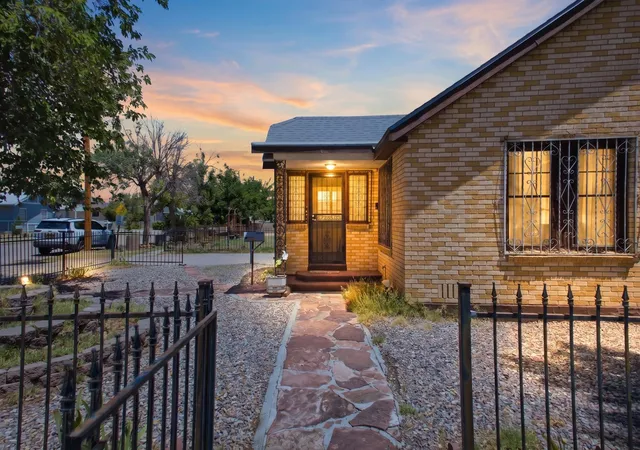 5th image of 600 N Third St, Belen, NM 87002 | MLS# 1106402