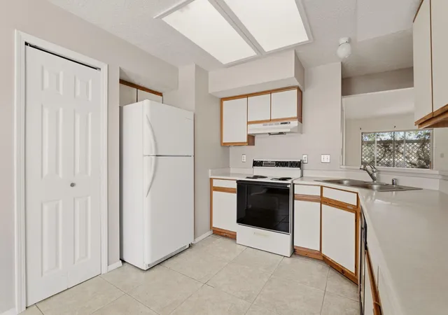 5th image of 1624 Twinberry Dr Ne, Rio Rancho, NM 87144 | MLS# 1106404