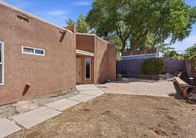 Homes for sale in Albuquerque, NM | 5400 Luttrell Ct Ne, Albuquerque, NM 87111 | MLS# 1106418