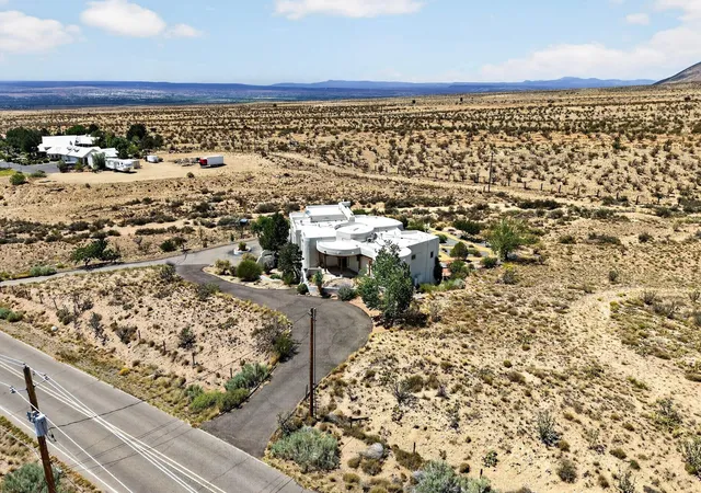 5th image of 10901 Elena Dr Ne, Albuquerque, NM 87122 | MLS# 1106427