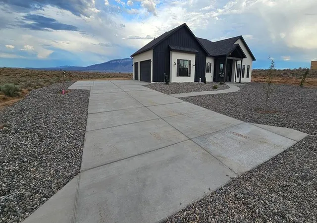Homes for sale in Rio Rancho, NM | 2116 Kaiser Rd Ne, Rio Rancho, NM 87144 | MLS# 1106479