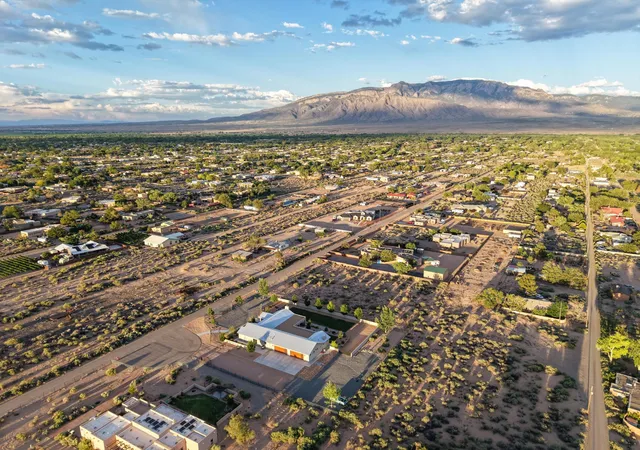 14th image of 713 Perfecto Lopez Rd, Corrales, NM 87048 | MLS# 1106510