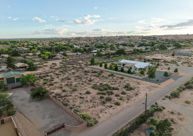 5th image of 713 Perfecto Lopez Rd, Corrales, NM 87048 | MLS# 1106510