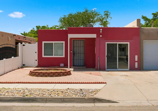 Photo 2 of Townhouse for sale at 6056 Kilmer Ave Nw, Albuquerque, NM 87120 | MLS# 1106523 | Listing updated on 2026-08-21