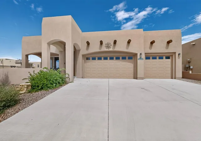Homes for sale in Rio Rancho, NM | 6101 Santa Fe Trail Dr Ne, Rio Rancho, NM 87144 | MLS# 1106422