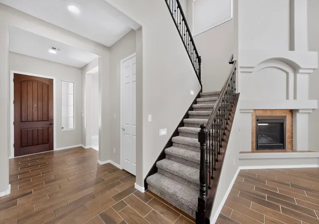 5th image of 4020 Colina Roja Ln Ne, Rio Rancho, NM 87124 | MLS# 1106546