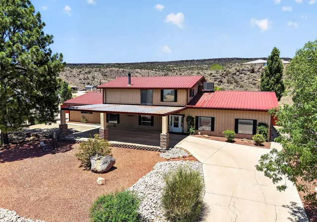 Homes for sale in Grants, NM | 1749 N North Hills Blvd, Grants, NM 87020 | MLS# 1106549