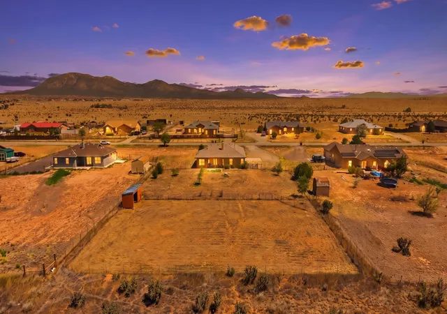 Photo 2 of Single family home for sale at 60 Evening Star Loop, Edgewood, NM 87015 | MLS# 1106578 | Listing updated on 2026-08-28