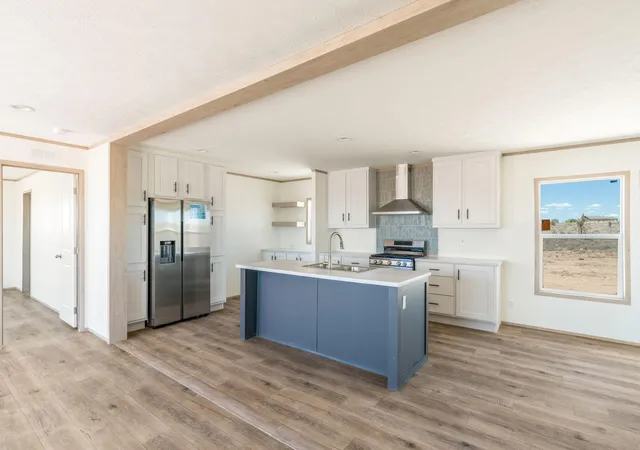 2nd image of 45 10th Ave Ne, Rio Rancho, NM 87144 | MLS# 1106582