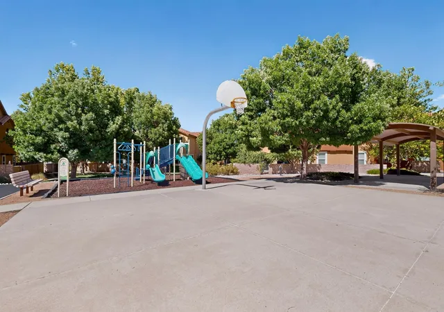 Homes for sale in Albuquerque, NM | 601 Menaul Blvd Ne #3104, Albuquerque, NM 87107 | MLS# 1106590
