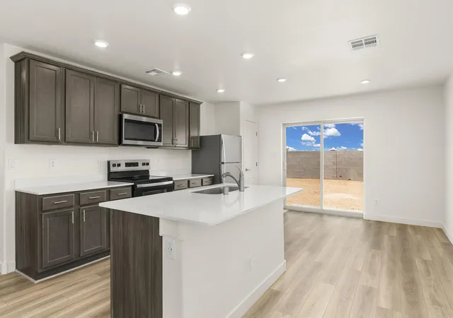 3rd image of 821 Calle De Las Roses, Belen, NM 87002 | MLS# 1106599