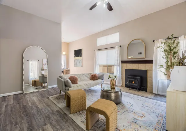 3rd image of 10241 Las Casitas Ct Ne, Albuquerque, NM 87111 | MLS# 1106567