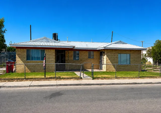 1st image of 812 W Reinken Ave, Belen, NM 87002 | MLS# 1106614