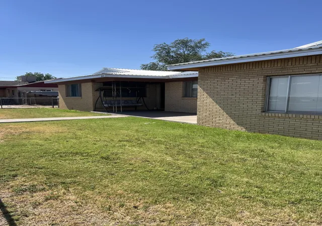 image of 812 W Reinken Ave, Belen, NM 87002 | MLS# 1106614