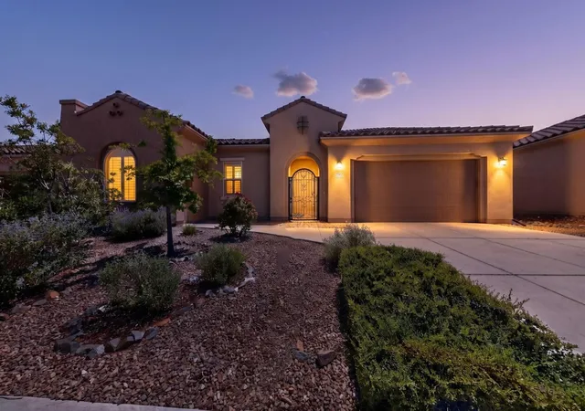 Photo 1 of Single family home for sale at 4707 Lluvia Encantada, Santa Fe, NM 87507 | MLS# 1106626 | Listing updated on 2026-08-06