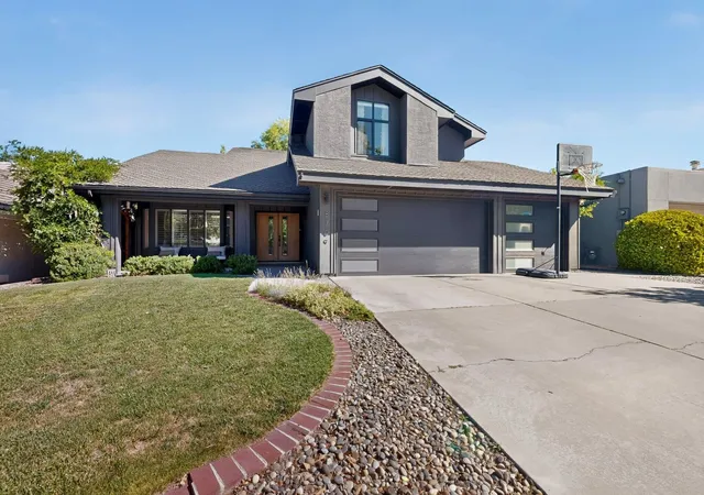 Homes for sale in Albuquerque, NM | 8709 Canyon Run Rd Ne, Albuquerque, NM 87111 | MLS# 1106627