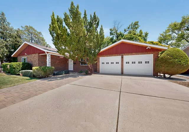 Homes for sale in Albuquerque, NM | 7720 El Conde Ave Ne, Albuquerque, NM 87110 | MLS# 1106638