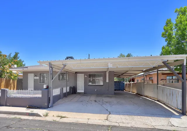 Photo 2 of Single family home for sale at 1520 55th Street NW, Albuquerque, NM 87105 | MLS# 1106648 | Listing updated on 2026-08-29