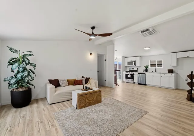 Photo 3 of Manufactured home for sale at 2818 John St SE, Albuquerque, NM 87102 | MLS# 1106654 | Listing updated on 2026-10-01