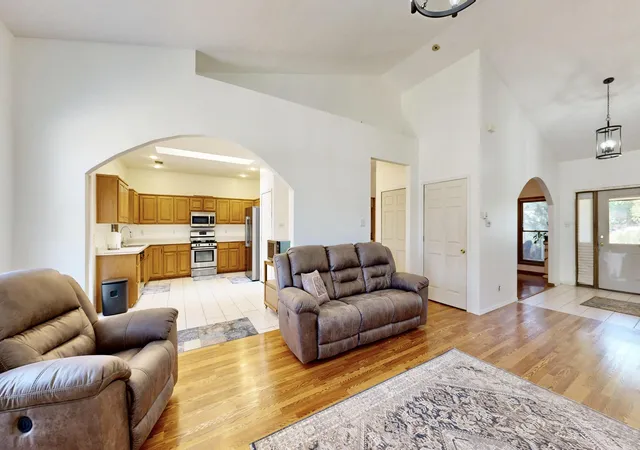 Homes for sale in Los Lunas, NM | 30 Bennett Rd, Los Lunas, NM 87031 | MLS# 1106658