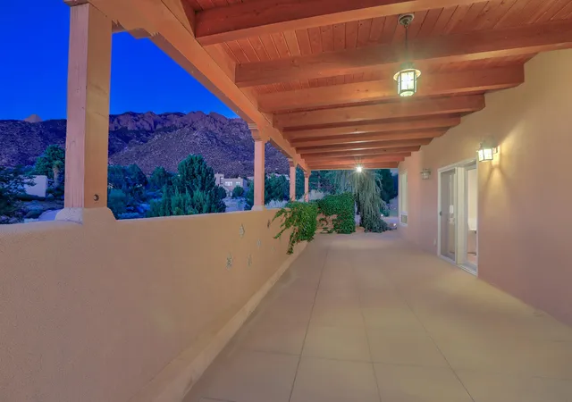 Homes for sale in Albuquerque, NM | 626 Black Hawk Dr Ne, Albuquerque, NM 87122 | MLS# 1106689