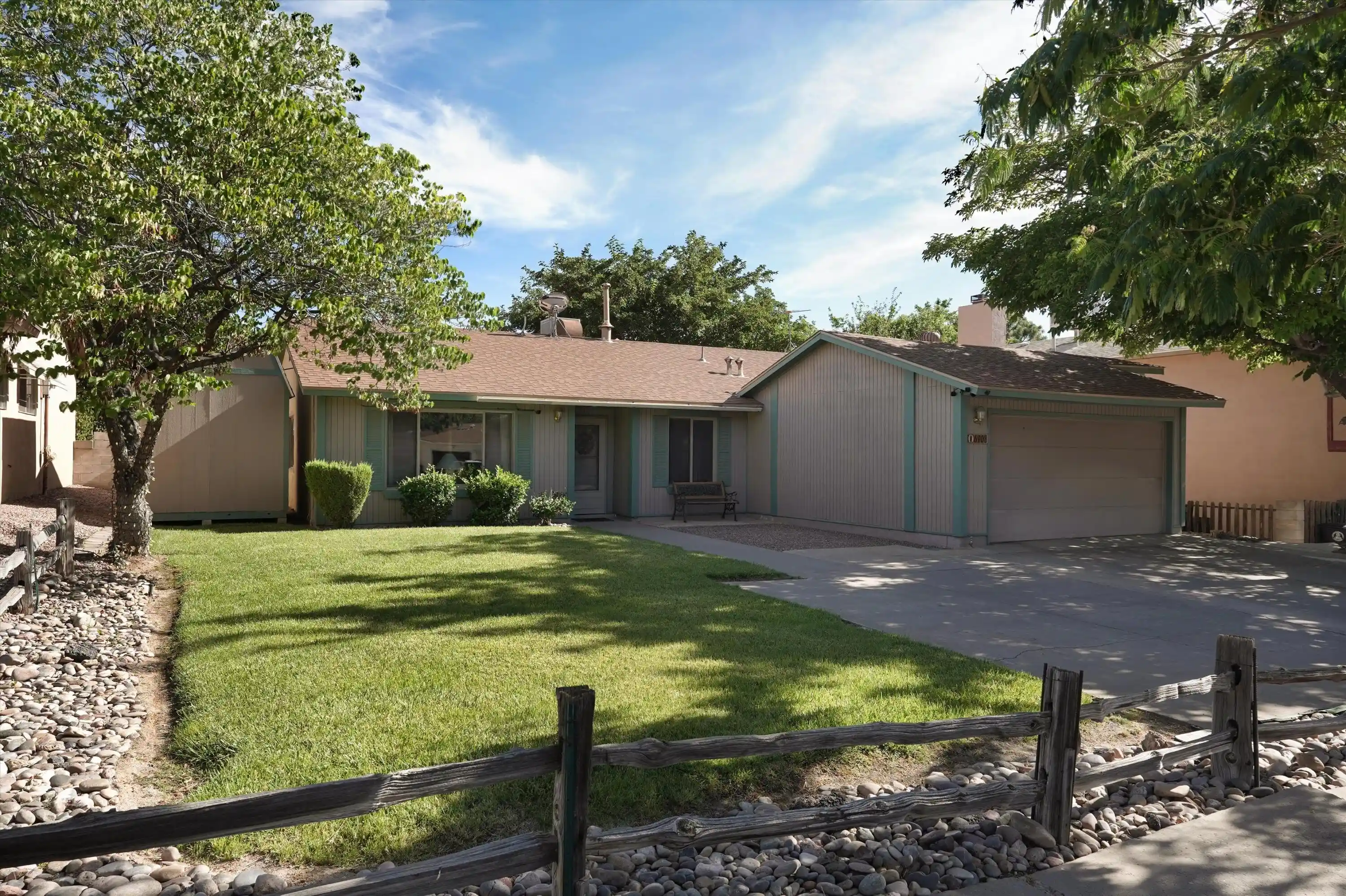 Photo 1 of Single family home for sale at 6908 Luella Anne Dr Ne, Albuquerque, NM 87109 | MLS# 1106692 | Listing updated on 2026-10-25