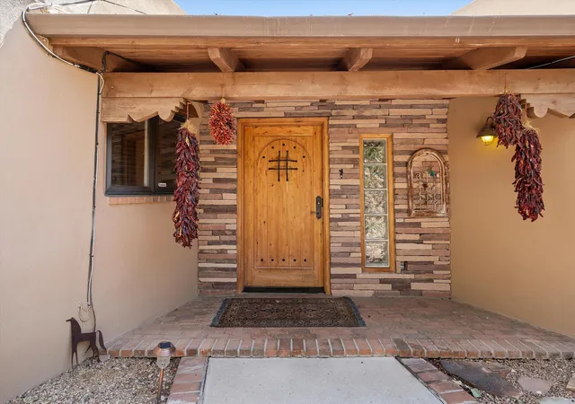 Photo 1 of Mansion for sale at 4068 Dietz Farm Cir Nw, Los Ranchos, NM 87107 | MLS# 1106706 | Listing updated on 2026-08-20