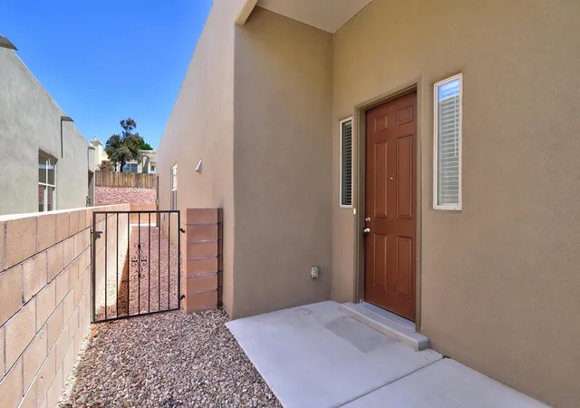 Homes for sale in Rio Rancho, NM | 3237 Oakmount Dr Se, Rio Rancho, NM 87124 | MLS# 1106709