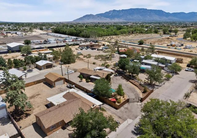 Photo 2 of Single family home for sale at 103 Green Valley Rd NW, Los Ranchos, NM 87107 | MLS# 1106766 | Listing updated on 2026-07-22