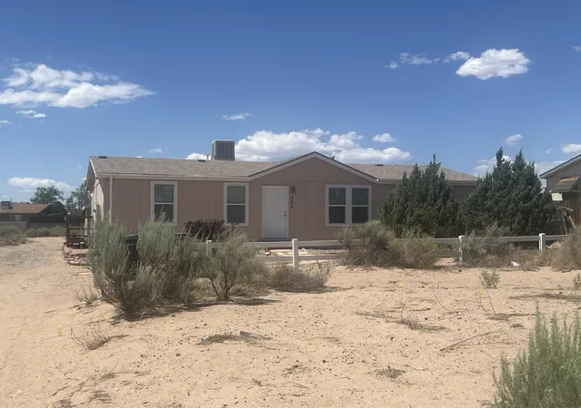 Homes for sale in Rio Rancho, NM | 604 Idalia Rd Sw, Rio Rancho, NM 87124 | MLS# 1106757