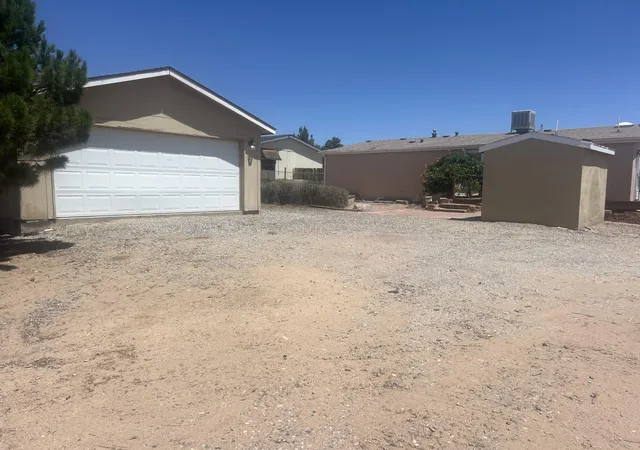 Homes for sale in Rio Rancho, NM | 604 Idalia Rd Sw, Rio Rancho, NM 87124 | MLS# 1106757
