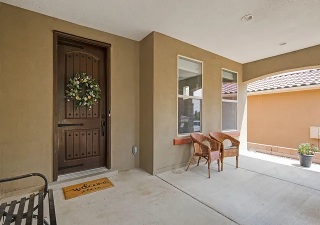 Photo 3 of Sale Pending at 9015 Retablo Rd NW, Albuquerque, NM 87120 | MLS# 1106816 | Listing updated on 2026-08-24
